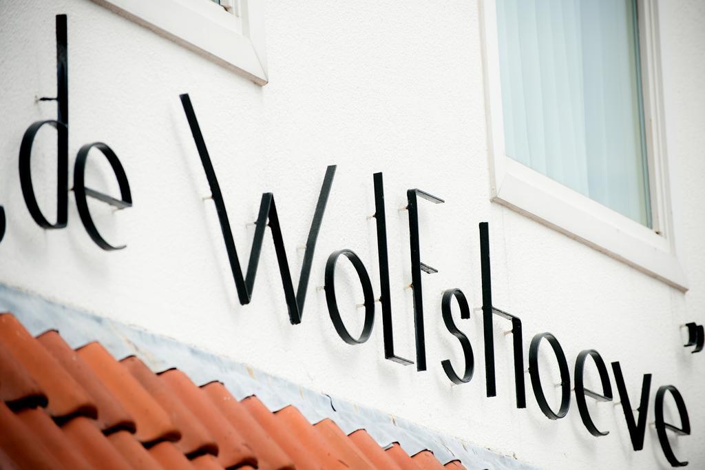 De Wolfshoeve Hotel Schoonebeek Exterior photo